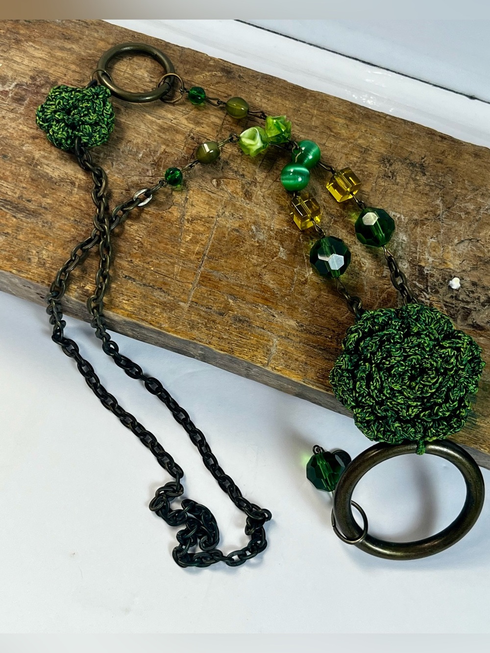 Handcrafted vintage Green Beaded Women’s Necklace